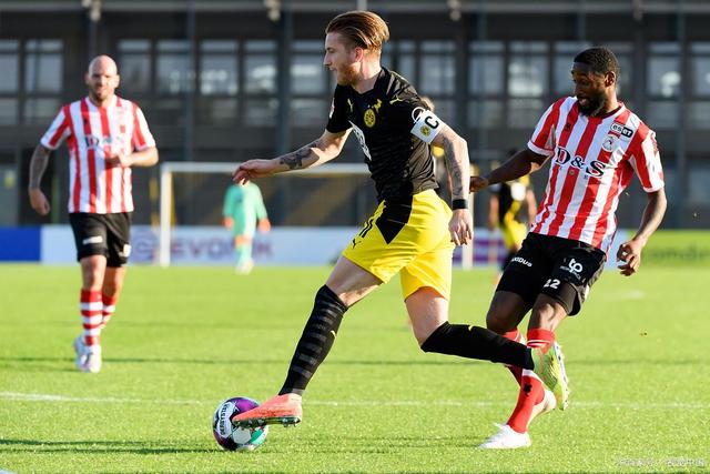 巴西足球激 巴西足球激